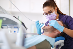 Asistencia Odontológica: Exámen Médico